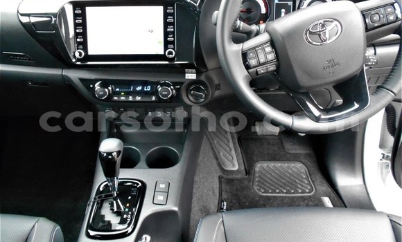 Acheter Occasion Voiture Toyota Hilux Blanc à Maseru, Maseru Acheter Occasion Voiture Toyota Hilux Blanc à Maseru, Maseru