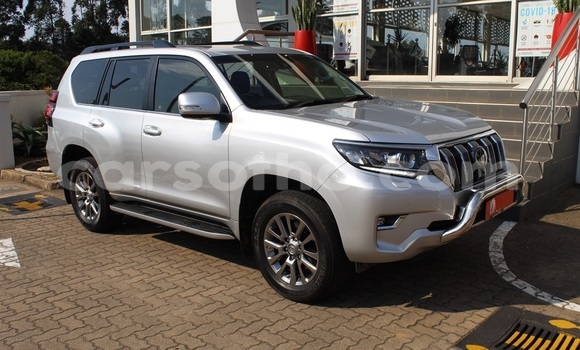 Acheter Occasion Voiture Toyota Land Cruiser Prado Gris à Maseru, Maseru Acheter Occasion Voiture Toyota Land Cruiser Prado Gris à Maseru, Maseru