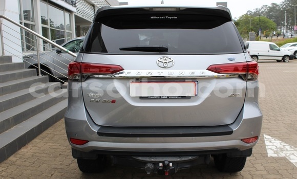 Acheter Occasion Voiture Toyota Fortuner Gris à Maseru, Maseru Acheter Occasion Voiture Toyota Fortuner Gris à Maseru, Maseru