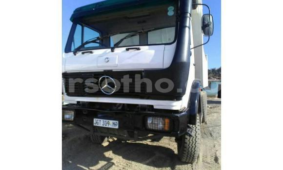 Acheter Occasion Utilitaire Mercedes‒Benz 2628 Blanc à Maseru, Maseru Acheter Occasion Utilitaire Mercedes‒Benz 2628 Blanc à Maseru, Maseru
