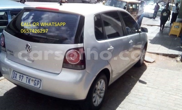 اشتري مستعمل Volkswagen Polo Silver سيارة في Maputsoa في Leribe اشتري مستعمل Volkswagen Polo Silver سيارة في Maputsoa في Leribe