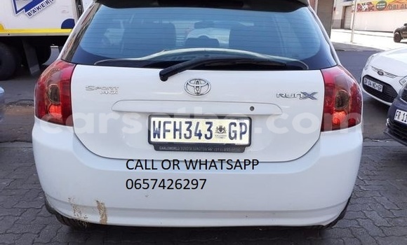 Buy Used Toyota Runx White Car in Maputsoa in Leribe Buy Used Toyota Runx White Car in Maputsoa in Leribe