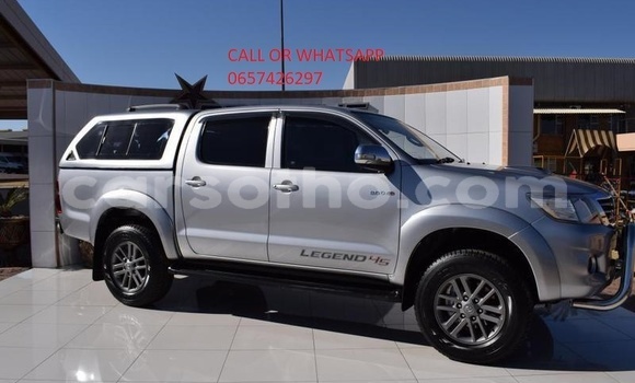 Buy Used Toyota Hilux Silver Car in Maseru in Maseru Buy Used Toyota Hilux Silver Car in Maseru in Maseru