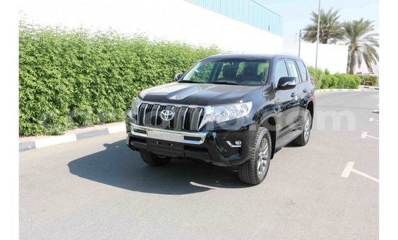 Sayi Imported Toyota Prado White Mota in Import - Dubai a Maseru Sayi Imported Toyota Prado White Mota in Import - Dubai a Maseru