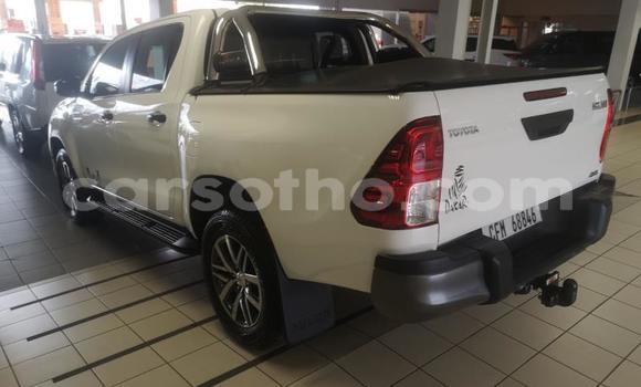 Acheter Occasion Voiture Toyota Hilux Blanc à Maseru, Maseru Acheter Occasion Voiture Toyota Hilux Blanc à Maseru, Maseru