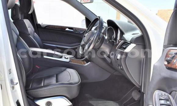 Sayi Na hannu Mercedes-Benz GL–Class White Mota in Maseru a Maseru Sayi Na hannu Mercedes-Benz GL–Class White Mota in Maseru a Maseru