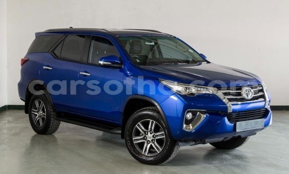 اشتري مستعمل Toyota Fortuner Blue سيارة في Maputsoa في Leribe اشتري مستعمل Toyota Fortuner Blue سيارة في Maputsoa في Leribe