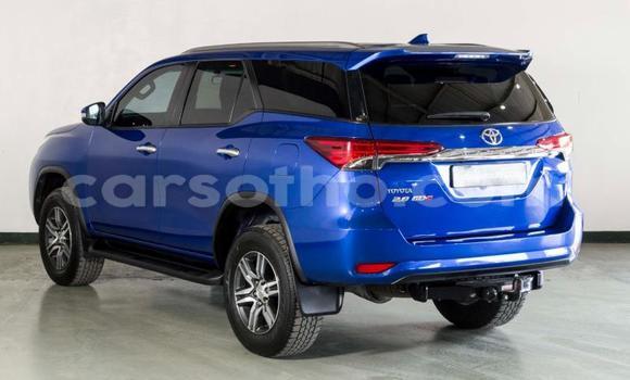اشتري مستعمل Toyota Fortuner Blue سيارة في Maputsoa في Leribe اشتري مستعمل Toyota Fortuner Blue سيارة في Maputsoa في Leribe