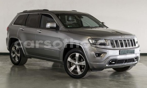 Sayi Na hannu Jeep Grand Cherokee Silver Mota in Thaba–Tseka a Mafeteng Sayi Na hannu Jeep Grand Cherokee Silver Mota in Thaba–Tseka a Mafeteng