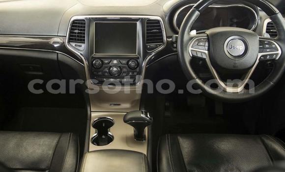 Sayi Na hannu Jeep Grand Cherokee Silver Mota in Thaba–Tseka a Mafeteng Sayi Na hannu Jeep Grand Cherokee Silver Mota in Thaba–Tseka a Mafeteng