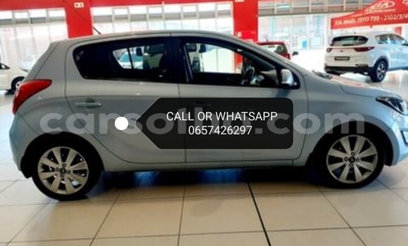 Buy Used Hyundai i20 Blue Car in Mafeteng in Mafeteng Buy Used Hyundai i20 Blue Car in Mafeteng in Mafeteng