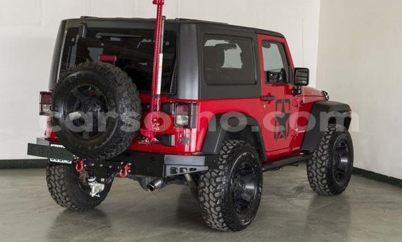 Sayi Na hannu Jeep Wrangler Red Mota in Maseru a Maseru Sayi Na hannu Jeep Wrangler Red Mota in Maseru a Maseru