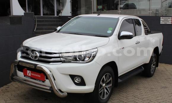 Acheter Occasion Voiture Toyota Hilux Blanc à Maseru, Maseru Acheter Occasion Voiture Toyota Hilux Blanc à Maseru, Maseru