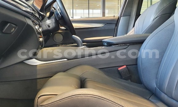 Sayi Na hannu BMW X6 White Mota in Maputsoa a Leribe Sayi Na hannu BMW X6 White Mota in Maputsoa a Leribe