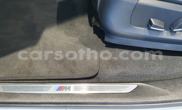 Sayi Na hannu BMW X6 White Mota in Maputsoa a Leribe Sayi Na hannu BMW X6 White Mota in Maputsoa a Leribe