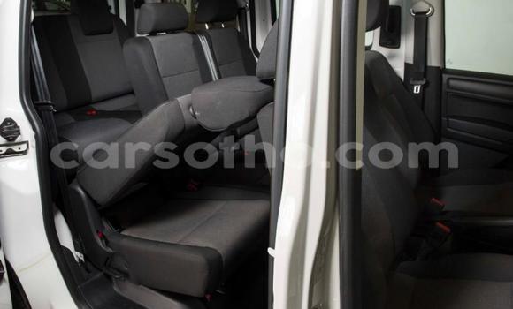 اشتري مستعمل Volkswagen Caddy White سيارة في Mohale's Hoek في Mohale's Hoek اشتري مستعمل Volkswagen Caddy White سيارة في Mohale's Hoek في Mohale's Hoek