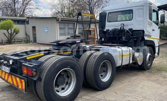 اشتري مستعمل Nissan UD White شاحنة في Maseru في Maseru اشتري مستعمل Nissan UD White شاحنة في Maseru في Maseru