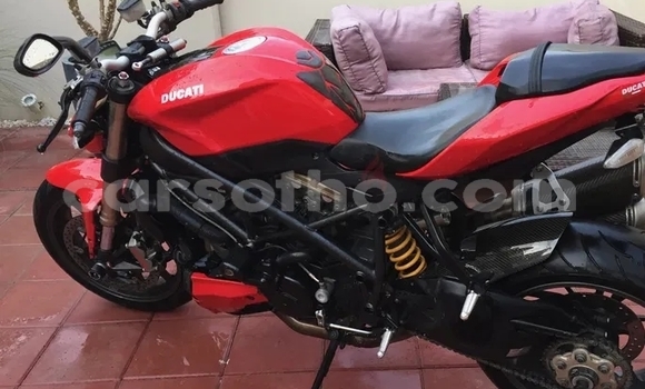 اشتري مستعمل Ducati Streetfighter Red دراجة نارية في Butha Buthe في Butha-Buthe اشتري مستعمل Ducati Streetfighter Red دراجة نارية في Butha Buthe في Butha-Buthe