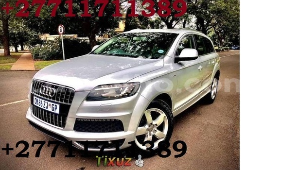 اشتري مستعمل Audi Q7 Silver سيارة في Maseru في Maseru اشتري مستعمل Audi Q7 Silver سيارة في Maseru في Maseru