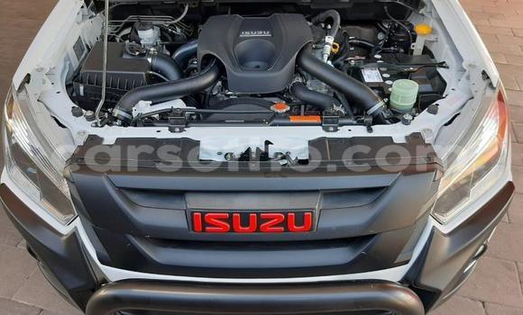 اشتري مستعمل Isuzu KB White سيارة في Maseru في Maseru اشتري مستعمل Isuzu KB White سيارة في Maseru في Maseru