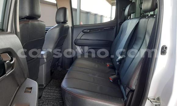 اشتري مستعمل Isuzu KB White سيارة في Maseru في Maseru اشتري مستعمل Isuzu KB White سيارة في Maseru في Maseru