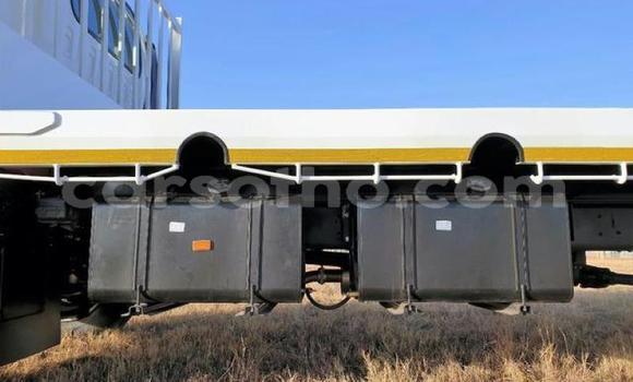 اشتري مستعمل Isuzu FTR 850 White شاحنة في Maseru في Maseru اشتري مستعمل Isuzu FTR 850 White شاحنة في Maseru في Maseru