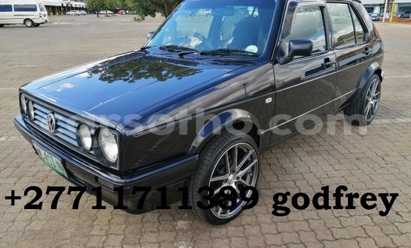 اشتري مستعمل Volkswagen Golf Black سيارة في Maseru في Maseru اشتري مستعمل Volkswagen Golf Black سيارة في Maseru في Maseru