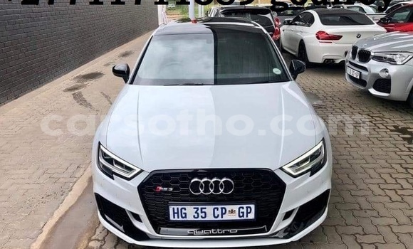 اشتري مستعمل Audi RS3 White سيارة في Maseru في Maseru اشتري مستعمل Audi RS3 White سيارة في Maseru في Maseru