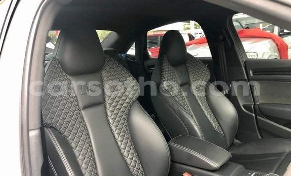 اشتري مستعمل Audi RS3 White سيارة في Maseru في Maseru اشتري مستعمل Audi RS3 White سيارة في Maseru في Maseru