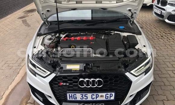 اشتري مستعمل Audi RS3 White سيارة في Maseru في Maseru اشتري مستعمل Audi RS3 White سيارة في Maseru في Maseru
