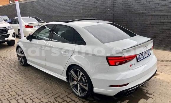 اشتري مستعمل Audi RS3 White سيارة في Maseru في Maseru اشتري مستعمل Audi RS3 White سيارة في Maseru في Maseru