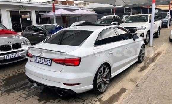 اشتري مستعمل Audi RS3 White سيارة في Maseru في Maseru اشتري مستعمل Audi RS3 White سيارة في Maseru في Maseru