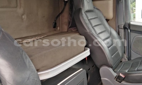 اشتري مستعمل Scania R420 White شاحنة في Maseru في Maseru اشتري مستعمل Scania R420 White شاحنة في Maseru في Maseru