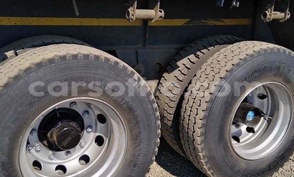 اشتري مستعمل Caterpillar 120 Blue شاحنة في Maseru في Maseru اشتري مستعمل Caterpillar 120 Blue شاحنة في Maseru في Maseru