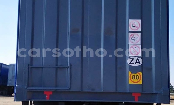 اشتري مستعمل Caterpillar 120 Blue شاحنة في Maseru في Maseru اشتري مستعمل Caterpillar 120 Blue شاحنة في Maseru في Maseru