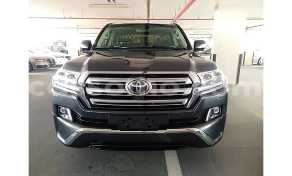 Sayi Imported Toyota Land Cruiser Other Mota in Import - Dubai a Maseru Sayi Imported Toyota Land Cruiser Other Mota in Import - Dubai a Maseru
