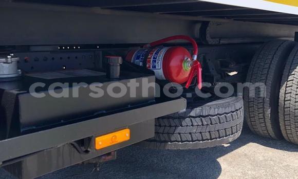 Buy Used Isuzu FVZ White Truck in Mafeteng in Mafeteng Buy Used Isuzu FVZ White Truck in Mafeteng in Mafeteng