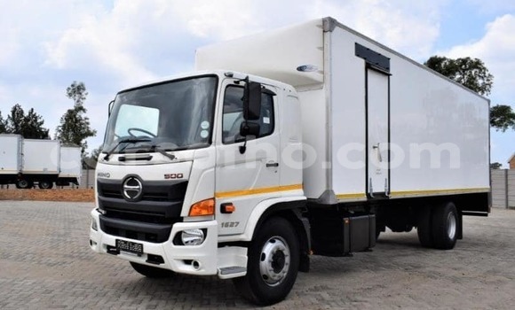اشتري مستعمل Toyota Dyna White سيارة في Maseru في Maseru اشتري مستعمل Toyota Dyna White سيارة في Maseru في Maseru