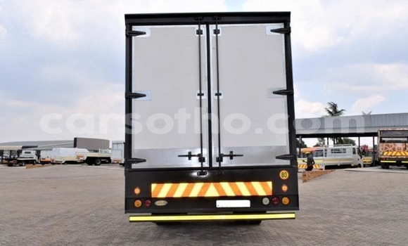 اشتري مستعمل Toyota Dyna White سيارة في Maseru في Maseru اشتري مستعمل Toyota Dyna White سيارة في Maseru في Maseru