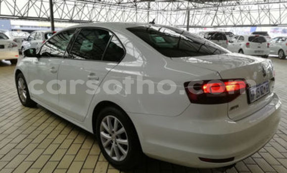 Buy Used Volkswagen Jetta White Car in Maseru in Maseru Buy Used Volkswagen Jetta White Car in Maseru in Maseru