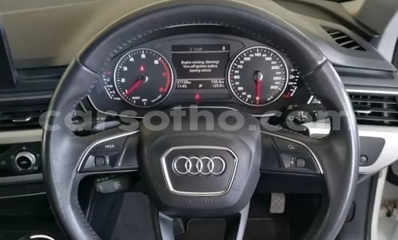 Sayi Na hannu Audi A4 White Mota in Maseru a Maseru Sayi Na hannu Audi A4 White Mota in Maseru a Maseru