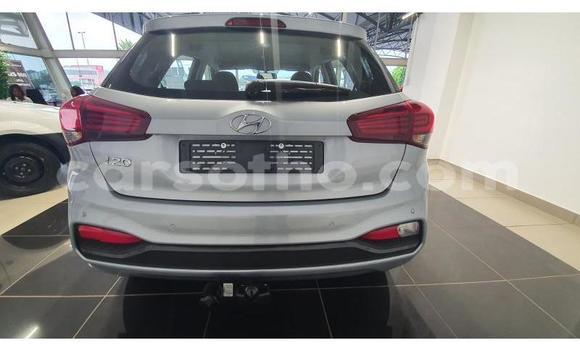 Sayi Na hannu Hyundai i20 Silver Mota in Maseru a Maseru Sayi Na hannu Hyundai i20 Silver Mota in Maseru a Maseru