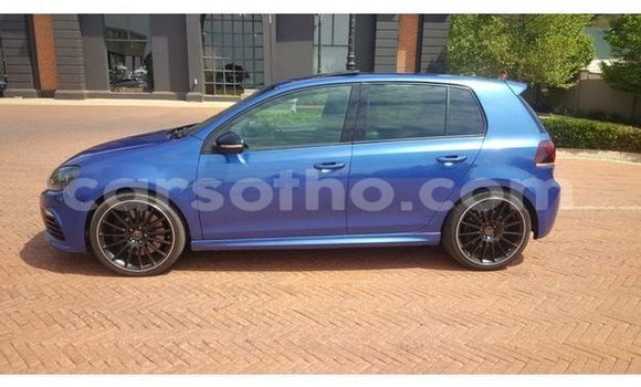 Buy Used Volkswagen Golf Blue Car in Maputsoe in Leribe Buy Used Volkswagen Golf Blue Car in Maputsoe in Leribe