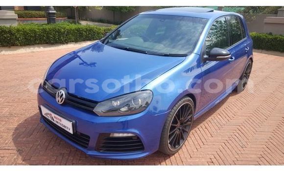 Buy Used Volkswagen Golf Blue Car in Maputsoe in Leribe Buy Used Volkswagen Golf Blue Car in Maputsoe in Leribe