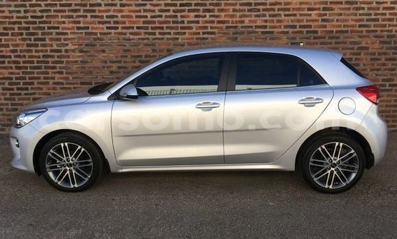 Buy Used Kia Rio Silver Car in Maputsoe in Leribe Buy Used Kia Rio Silver Car in Maputsoe in Leribe