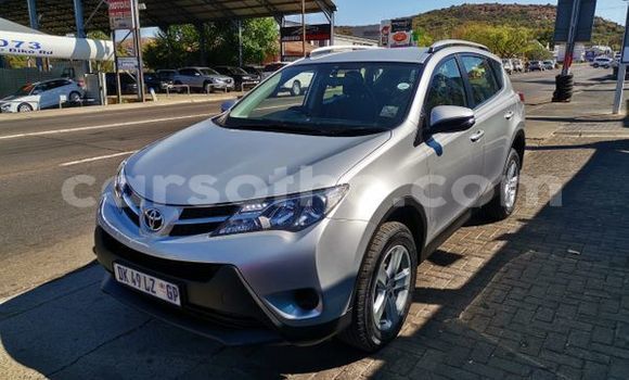 Sayi Na hannu Toyota RAV4 Silver Mota in Maseru a Maseru Sayi Na hannu Toyota RAV4 Silver Mota in Maseru a Maseru