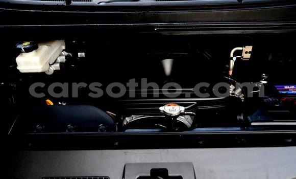 Sayi Na hannu Hyundai H1 Silver Mota in Maseru a Maseru Sayi Na hannu Hyundai H1 Silver Mota in Maseru a Maseru