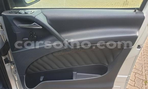 Sayi Na hannu Mercedes Viano Silver Mota in Maseru a Maseru Sayi Na hannu Mercedes Viano Silver Mota in Maseru a Maseru