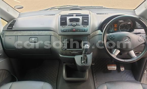 Sayi Na hannu Mercedes Viano Silver Mota in Maseru a Maseru Sayi Na hannu Mercedes Viano Silver Mota in Maseru a Maseru