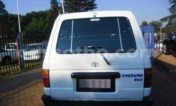 اشتري مستعمل Toyota Hiace Green سيارة في Maputsoe في Leribe اشتري مستعمل Toyota Hiace Green سيارة في Maputsoe في Leribe